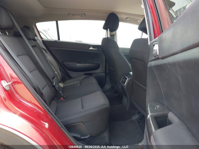 KIA Sportage 2022 KNDPNCAC2N7976807 Image 8