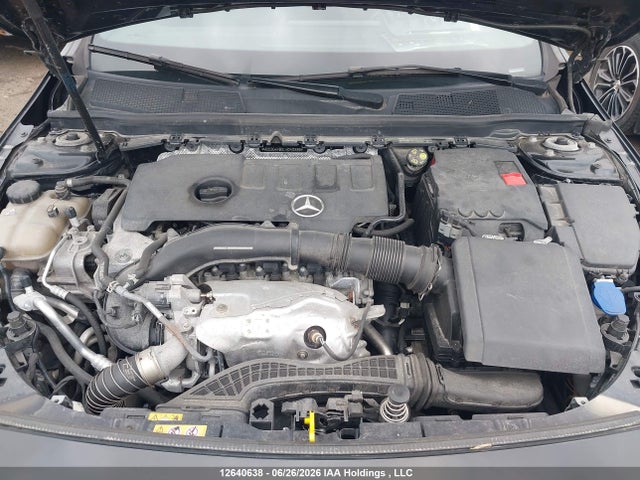 WDD3G4FB2LW040998 Mercedes-Benz A 220 4matic