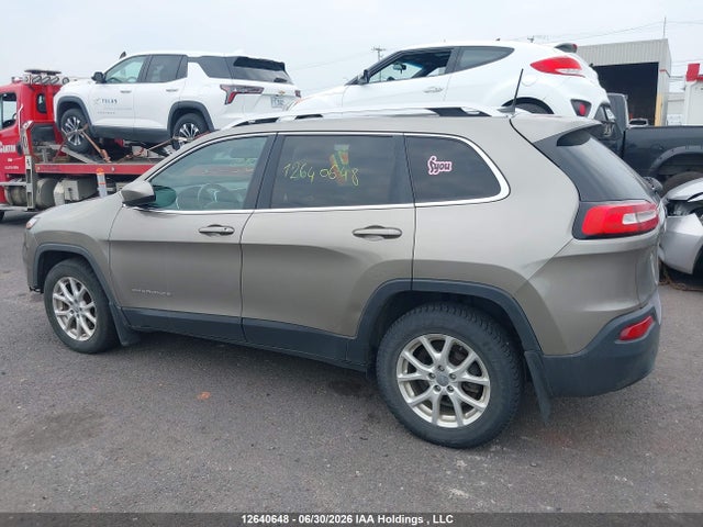 Продаж на аукціоні авто 2016 Jeep Cherokee Latitude, vin: 1C4PJLCB5GW346787, номер лоту: 12640648