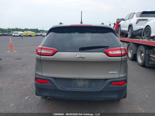 Jeep Cherokee Latitude 2016 1C4PJLCB5GW346787 Image 16