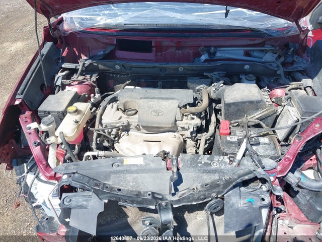 Toyota RAV4 LE 2018 2T3BFREV5JW798136 Image 10