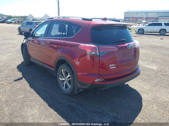 Toyota RAV4 LE 2018 2T3BFREV5JW798136 Image 3