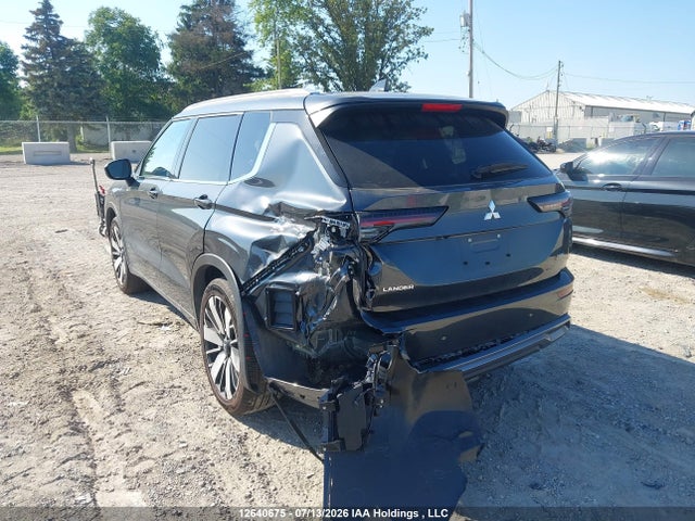 2025 Mitsubishi Outlander მანქანა იყიდება აუქციონზე, vin: JA4J4WA87SZ624550, აუქციონის ნომერი: 12640675
