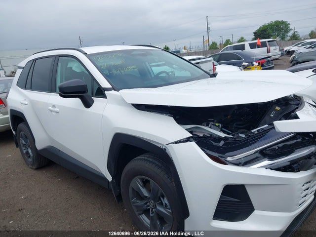 Toyota RAV4 2026 2T36CRAV6TW034685 Image 13