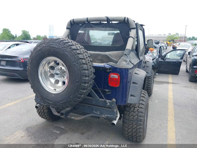 12640697 :رقم المزاد ، 2BCCV8149JB510086 vin ، 1988 Jeep Wrangler Laredo مزاد بيع