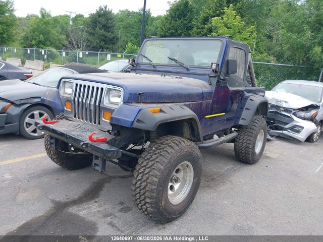 12640697 :رقم المزاد ، 2BCCV8149JB510086 vin ، 1988 Jeep Wrangler Laredo مزاد بيع
