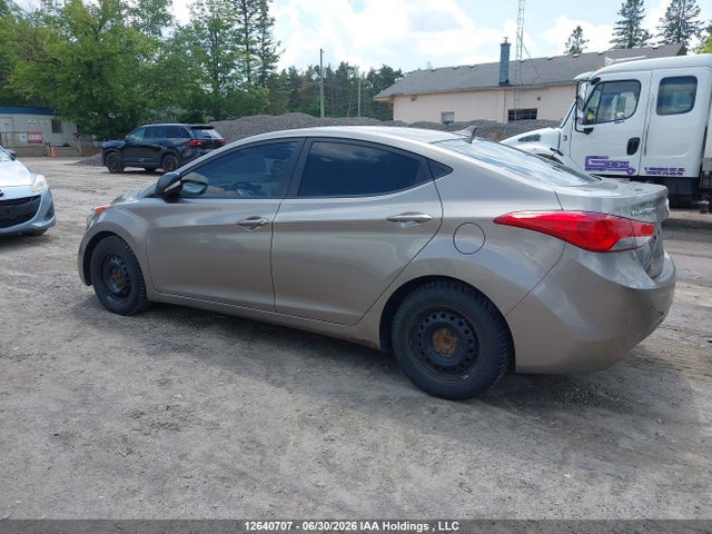 2012 Hyundai Elantra Gls/limited მანქანა იყიდება აუქციონზე, vin: 5NPDH4AEXCH082080, აუქციონის ნომერი: 12640707