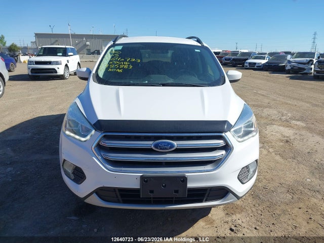 12640723 :رقم المزاد ، 1FMCU9GD3HUA85883 vin ، 2017 Ford Escape Se مزاد بيع