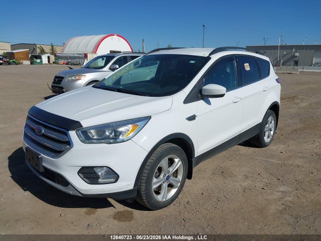 12640723 :رقم المزاد ، 1FMCU9GD3HUA85883 vin ، 2017 Ford Escape Se مزاد بيع