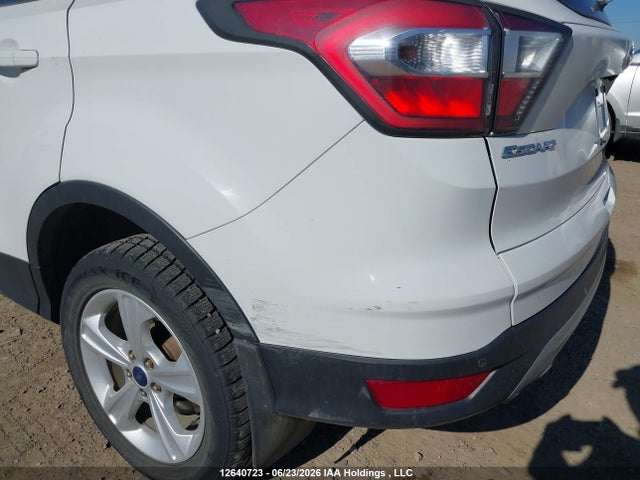 12640723 :رقم المزاد ، 1FMCU9GD3HUA85883 vin ، 2017 Ford Escape Se مزاد بيع