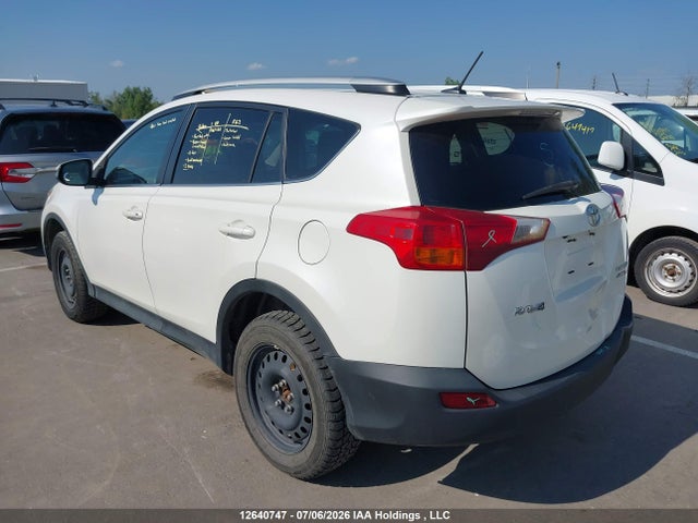 2015 Toyota Rav4 Limited მანქანა იყიდება აუქციონზე, vin: 2T3DFREV1FW240770, აუქციონის ნომერი: 12640747
