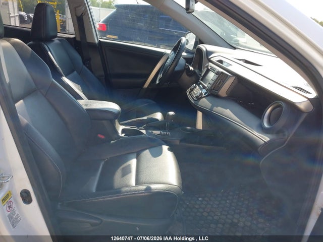 2015 Toyota Rav4 Limited მანქანა იყიდება აუქციონზე, vin: 2T3DFREV1FW240770, აუქციონის ნომერი: 12640747