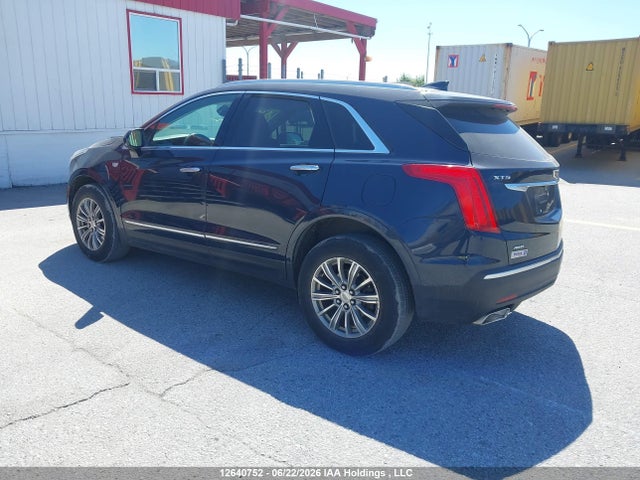 Cadillac XT5 LUXURY 2017 1GYKNDRS5HZ204297 Image 3