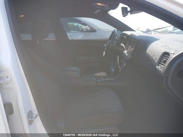 2022 Dodge Charger Sxt Awd მანქანა იყიდება აუქციონზე, vin: 2C3CDXJG7NH162706, აუქციონის ნომერი: 12640753