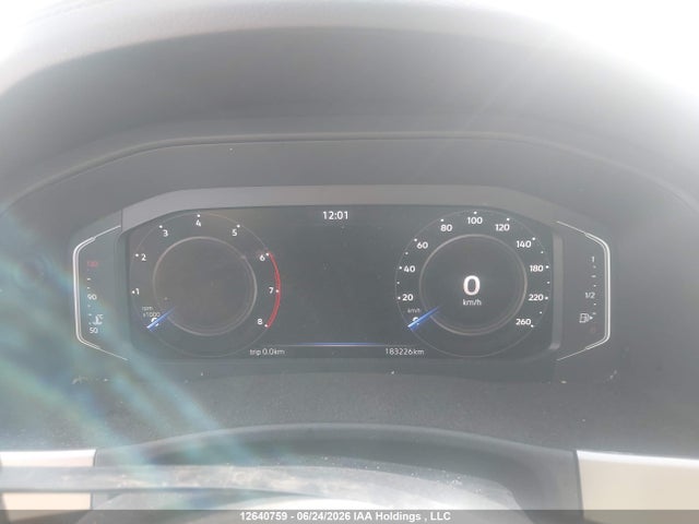 12640759 :رقم المزاد ، 1V2BR2CA1NC561701 vin ، 2022 Volkswagen Atlas مزاد بيع