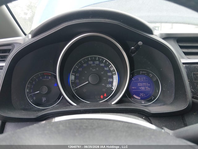 Honda Fit 2015 3HGGK5H87FM104914 Image 7