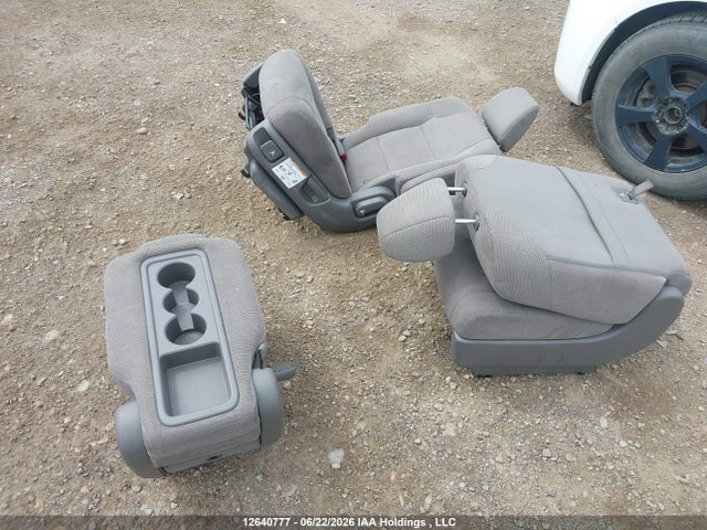 2011 Honda Odyssey Ex მანქანა იყიდება აუქციონზე, vin: 5FNRL5H41BB503883, აუქციონის ნომერი: 12640777