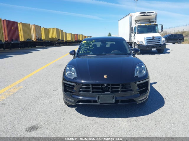Porsche Macan Gts 2017 WP1AG2A59HLB51689 Image 12