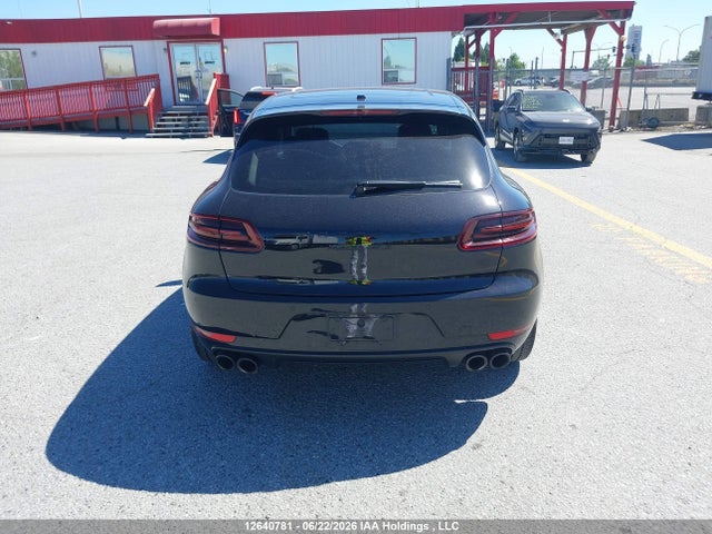 Porsche Macan Gts 2017 WP1AG2A59HLB51689 Image 16