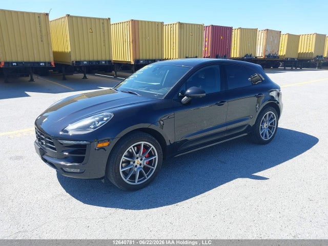 Porsche Macan Gts 2017 WP1AG2A59HLB51689 Image 2