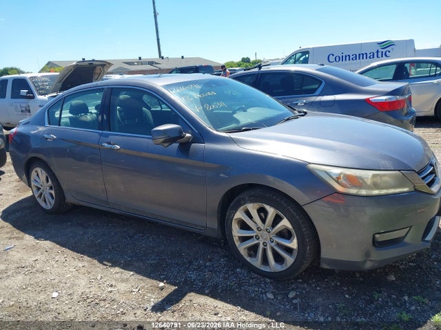 12640791 :رقم المزاد ، 1HGCR3F90DA800311 vin ، 2013 Honda Accord مزاد بيع
