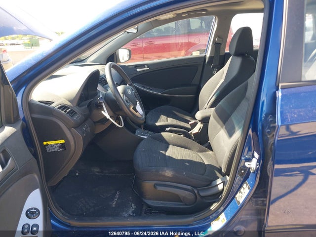 2017 Hyundai Accent Se მანქანა იყიდება აუქციონზე, vin: KMHCT5AE2HU332419, აუქციონის ნომერი: 12640795