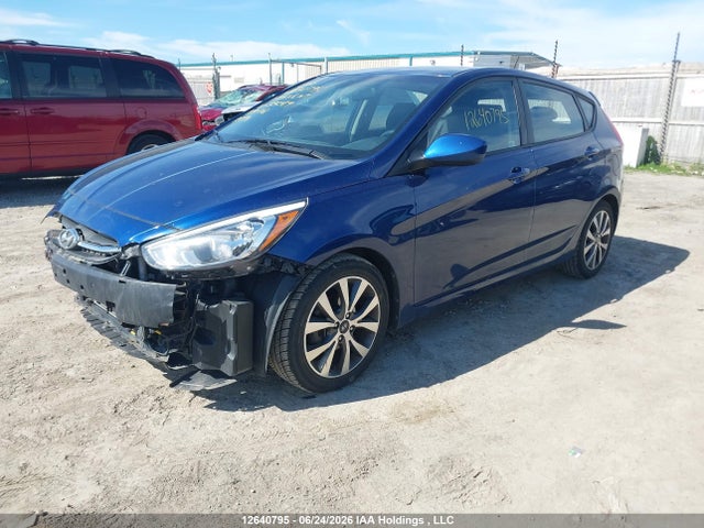 2017 Hyundai Accent Se მანქანა იყიდება აუქციონზე, vin: KMHCT5AE2HU332419, აუქციონის ნომერი: 12640795