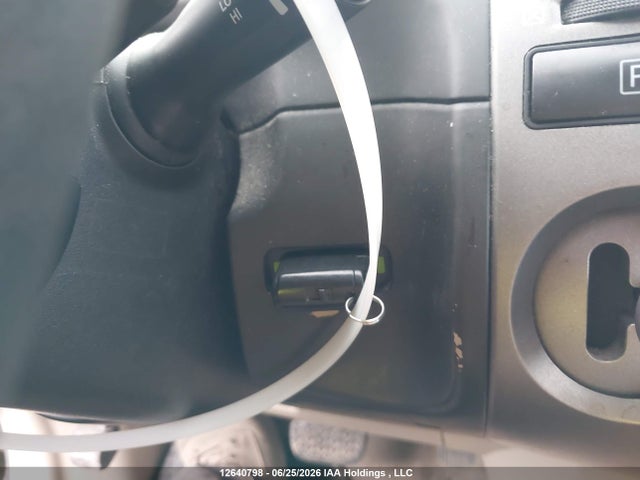 12640798 :رقم المزاد ، JTDKB22U540084529 vin ، 2004 Toyota Prius مزاد بيع