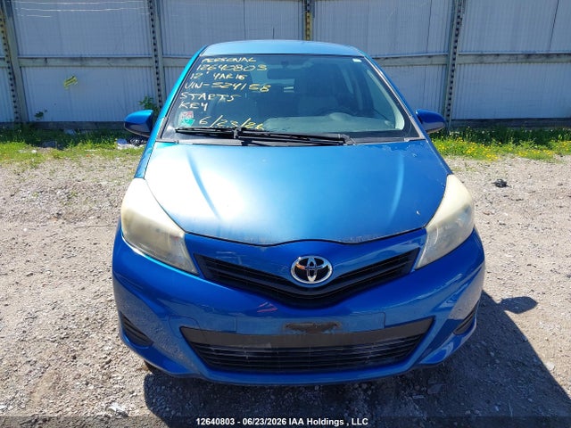 12640803 :رقم المزاد ، JTDKTUD30CD524158 vin ، 2012 Toyota Yaris مزاد بيع
