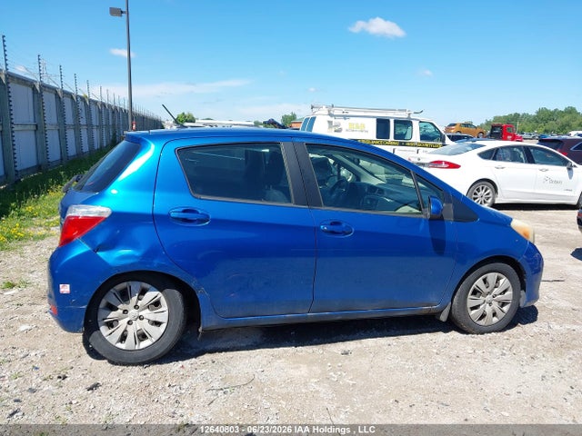 12640803 :رقم المزاد ، JTDKTUD30CD524158 vin ، 2012 Toyota Yaris مزاد بيع
