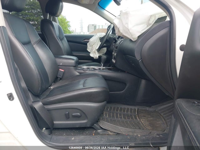 Продажа на аукционе авто 2014 Nissan Pathfinder S/sv/sl/platinum, vin: 5N1AR2MN6EC689572, номер лота: 12640808