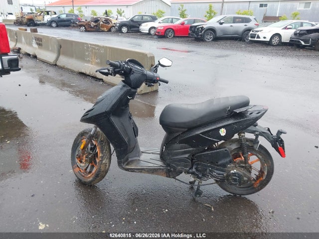 Piaggio Typhoon 50 2020 ZAPC506BXL4003474 Image 14