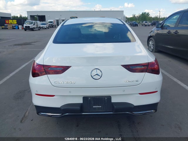 W1K5J4HB7TN593823 Mercedes-Benz CLA 250 4MATIC
