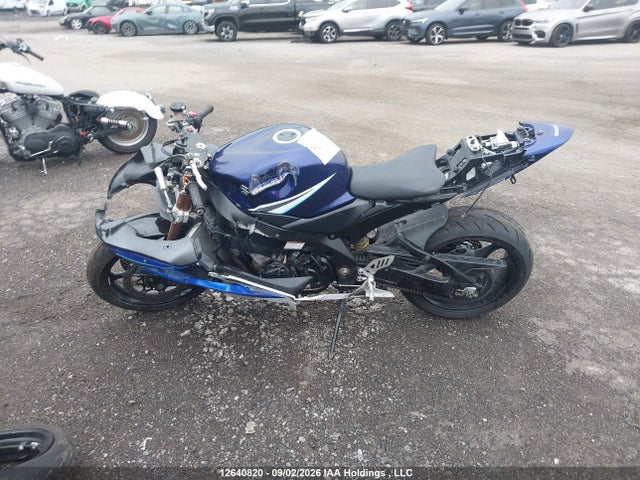 Продажа на аукционе авто 2006 Suzuki Gsx-r1000, vin: JS1GT76A962110390, номер лота: 12640820
