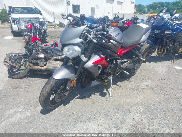 2014 Triumph Motorcycle Street Triple R მანქანა იყიდება აუქციონზე, vin: SMTL03NE2ET610427, აუქციონის ნომერი: 12640833