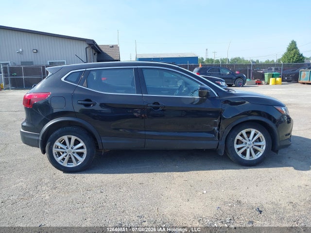 2018 Nissan Qashqai S/sl/sv მანქანა იყიდება აუქციონზე, vin: JN1BJ1CR3JW264448, აუქციონის ნომერი: 12640851