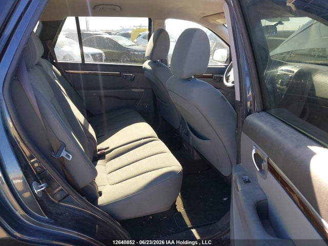 12640852 :رقم المزاد ، 5NMSGDAG7AH417270 vin ، 2010 Hyundai Santa Fe Gls مزاد بيع