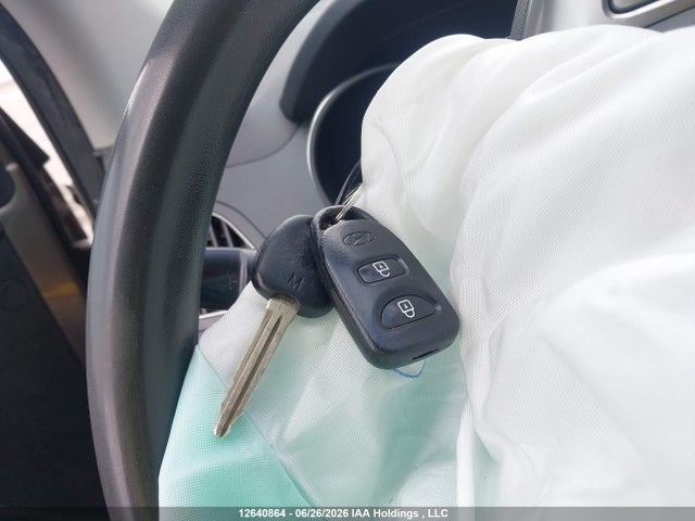 Продажа на аукционе авто 2010 Hyundai Tucson Gls, vin: KM8JT3AC6AU023326, номер лота: 12640864