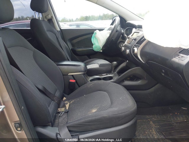 Продажа на аукционе авто 2010 Hyundai Tucson Gls, vin: KM8JT3AC6AU023326, номер лота: 12640864