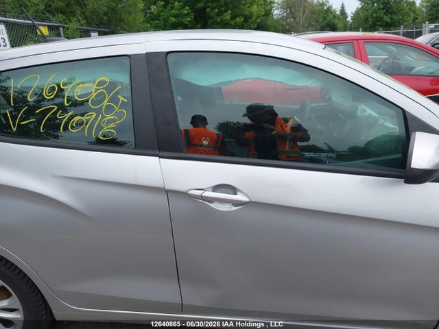 Chevrolet SPARK 1LT 2019 KL8CD6SAXKC740918 Image 13