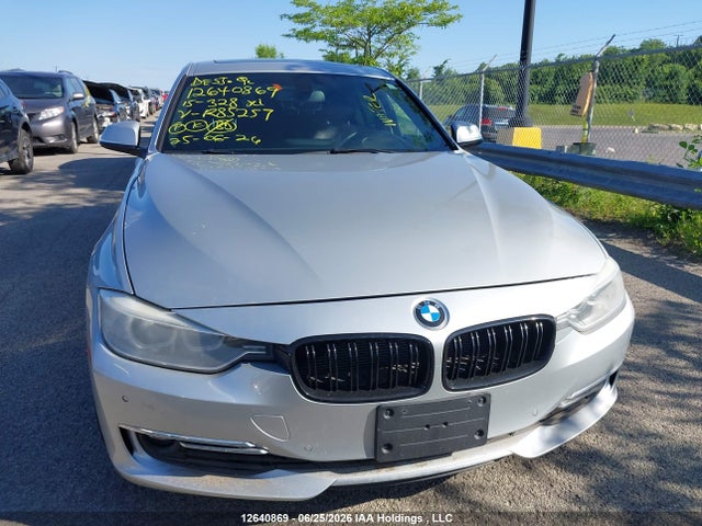 BMW 328 XI 2015 WBA3B3G52FNR85257 Image 12