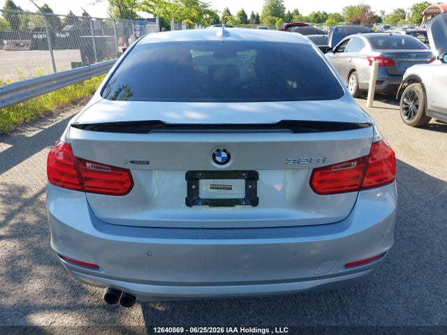 BMW 328 XI 2015 WBA3B3G52FNR85257 Image 16