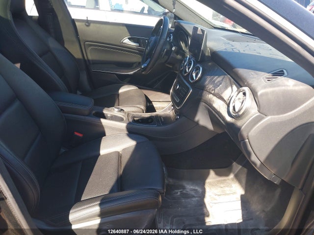 WDDSJ4GBXJN591176 Mercedes-Benz CLA 250 4MATIC