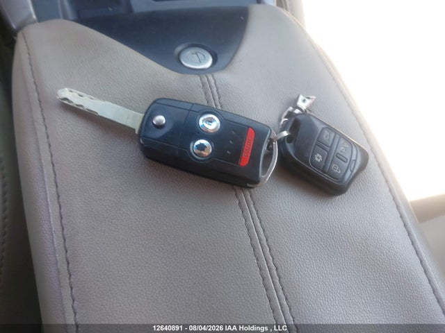 2010 Acura Rdx მანქანა იყიდება აუქციონზე, vin: 5J8TB1H24AA800672, აუქციონის ნომერი: 12640891