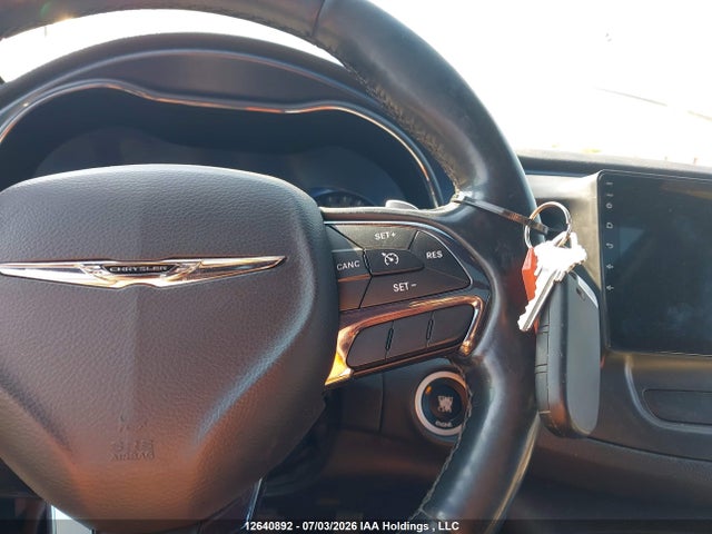 Auction sale of the 2016 Chrysler 200 S, vin: 1C3CCCBG1GN180963, lot number: 12640892