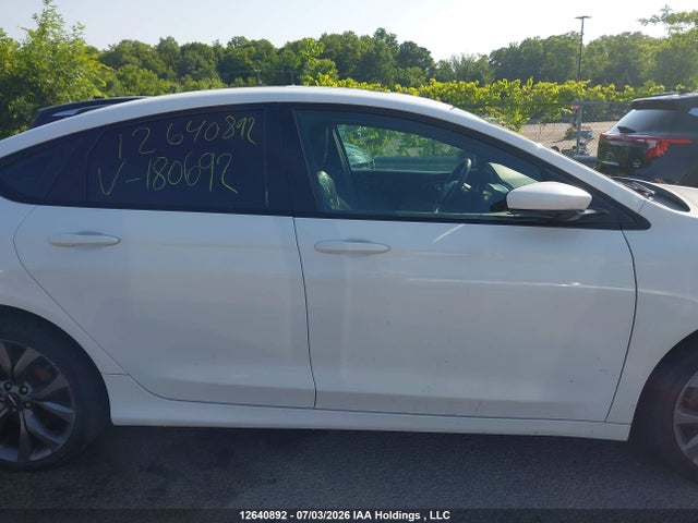 Aukcja sprzedaży 2016 Chrysler 200 S, vin: 1C3CCCBG1GN180963, numer aukcji: 12640892
