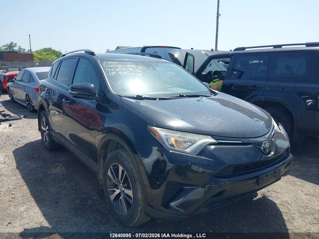 Toyota RAV4 LE 2018 2T3ZFREV8JW406992 Image 12