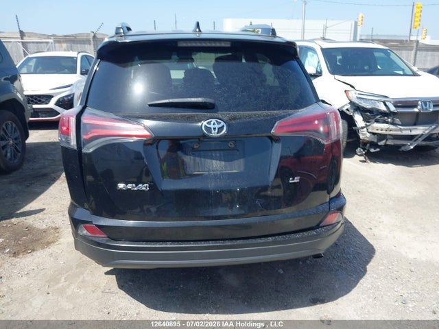 Toyota RAV4 LE 2018 2T3ZFREV8JW406992 Image 15