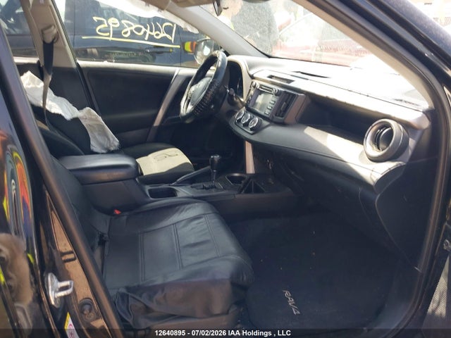 Toyota RAV4 LE 2018 2T3ZFREV8JW406992 Image 5
