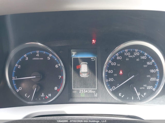 Toyota RAV4 LE 2018 2T3ZFREV8JW406992 Image 7